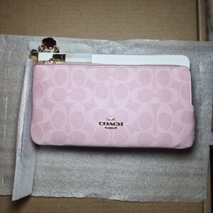 NWT Coach Double Zip Wristlet Signature Canvas Powder Pink Gold Charm CEF61